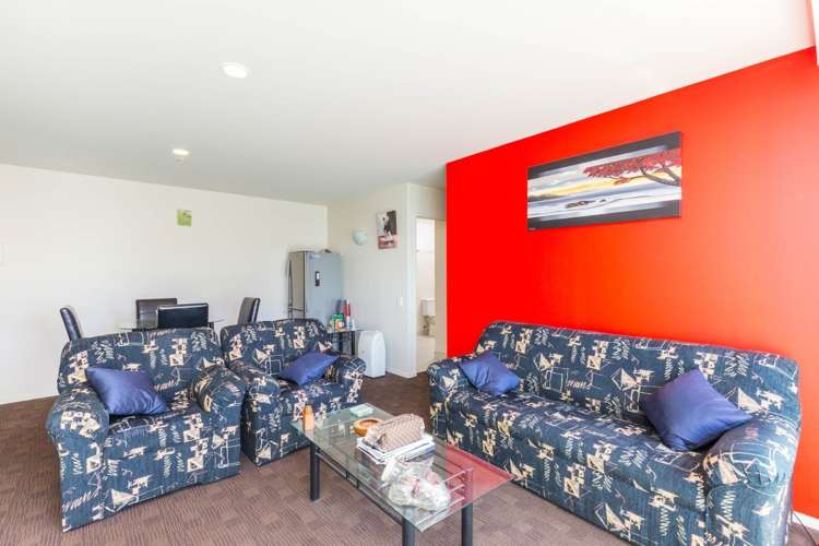 2207/10 Waterloo Quadrant Auckland Central_8