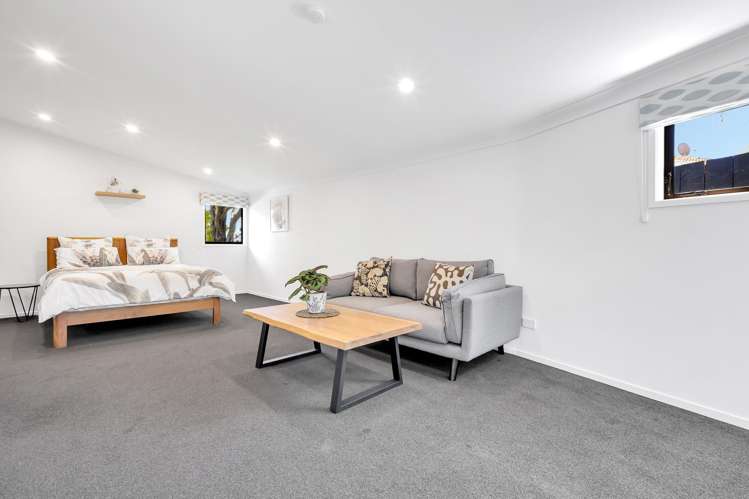 7 Leven Lane Totara Heights_13