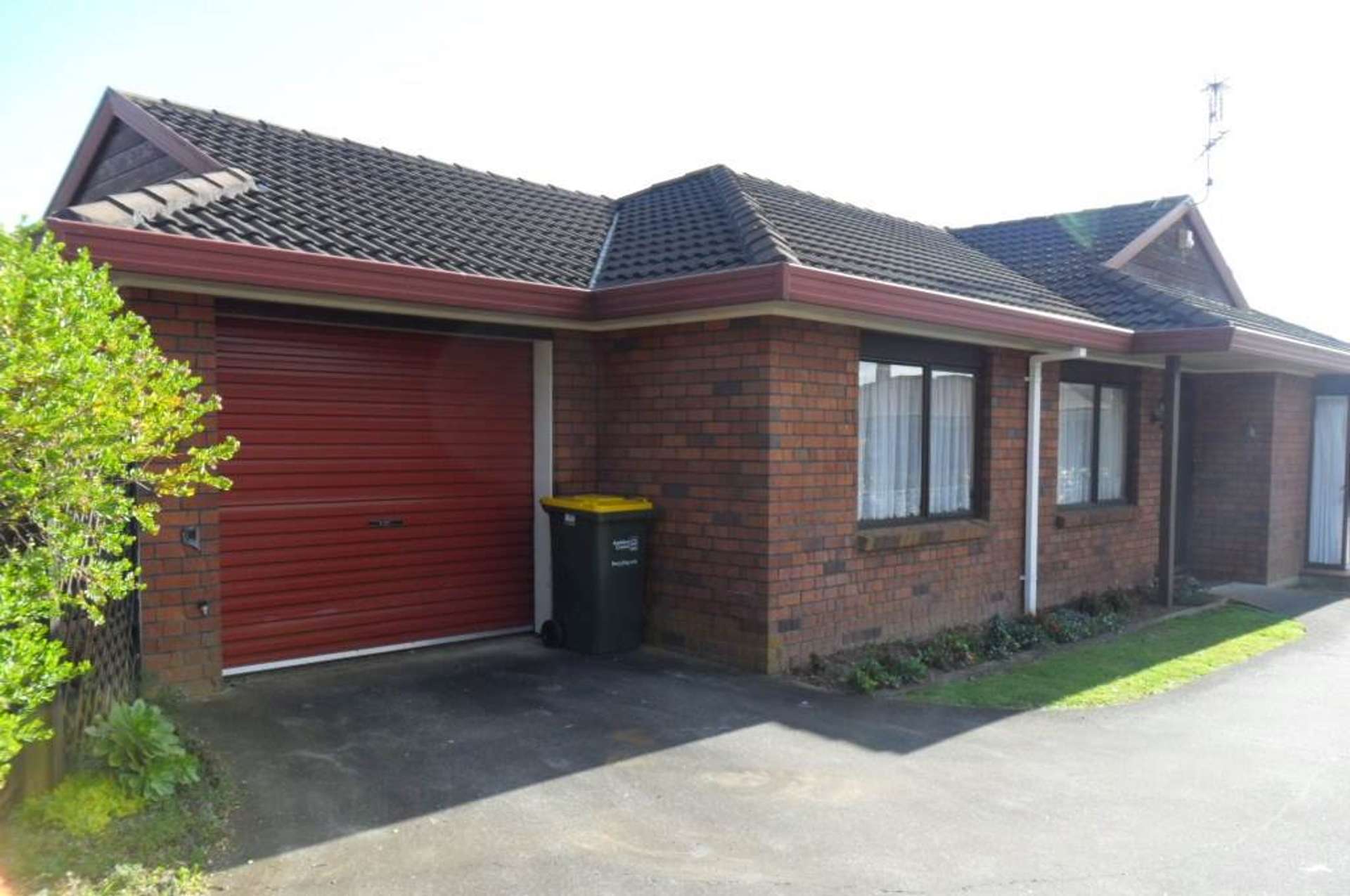 2/29 West Street Pukekohe_0