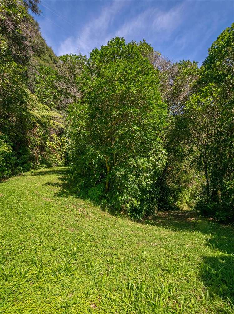 106 Moetapu Bay Road Anakiwa and Surrounds_15