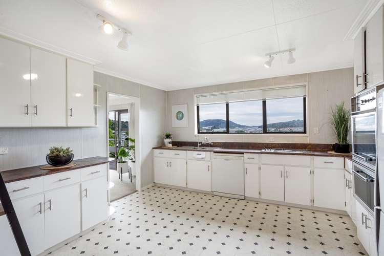 29 Easther Crescent Kew_8