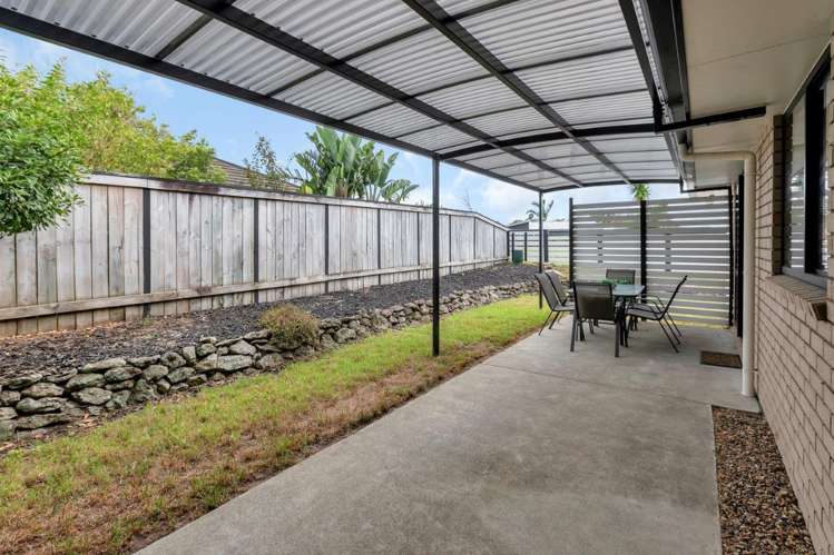 18 Ocean View Rise Ruakākā_18