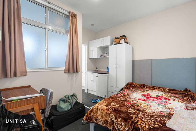 9 Hands Road Middleton_4