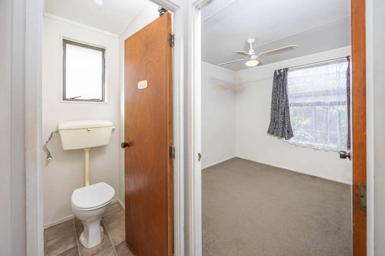 12 Wordsworth Crescent Enderley_19