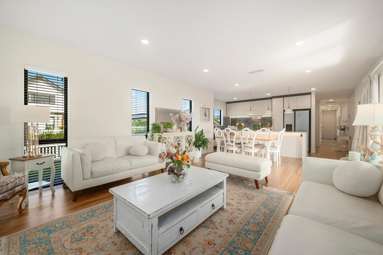 1 Siren Street_1