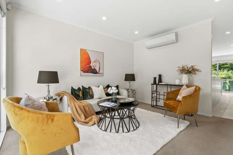 19 Matairangi Avenue Totara Heights_4