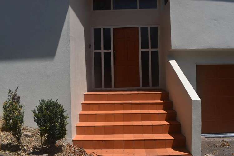 114 Frederick Street Hillsborough_1