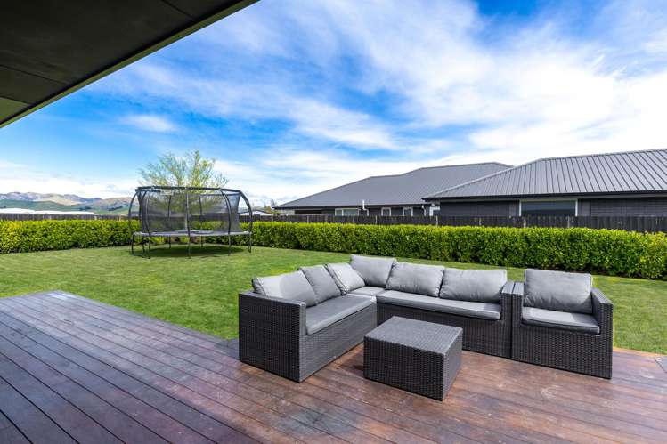 17 Catalina Crescent Burleigh_13