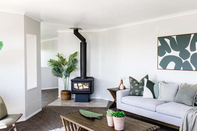 4 Commodores Close Coastlands_8