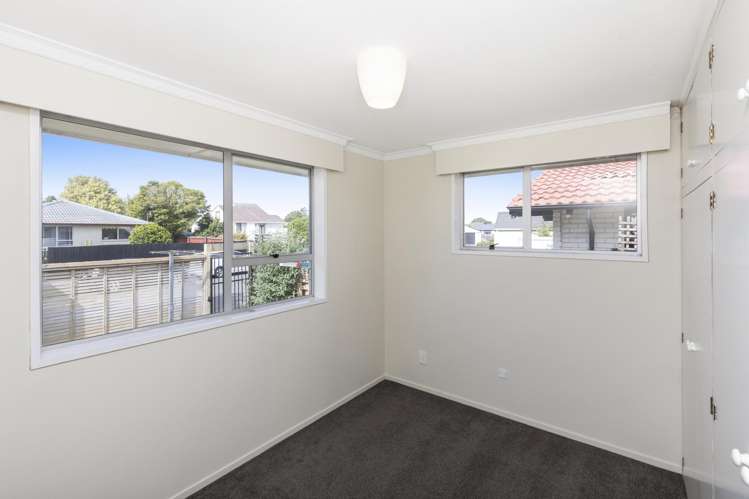 4A and 4B Manuel Place Bishopdale_13