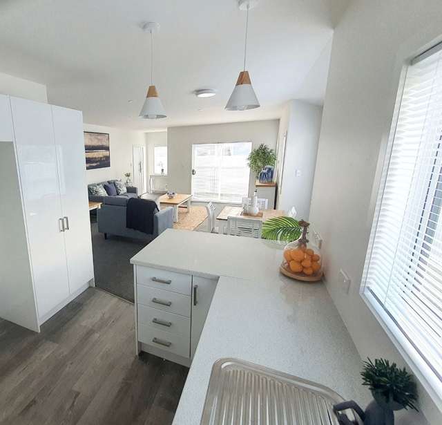 702B Murdoch Road East Akina_4