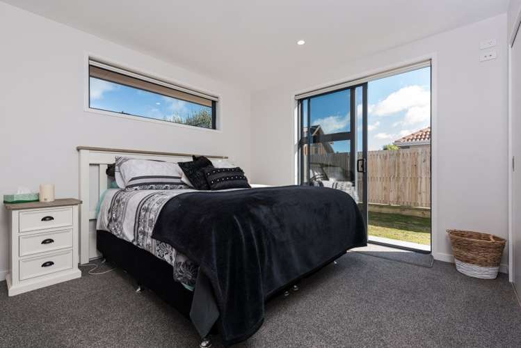 1320 Papamoa Beach Road Papamoa_11