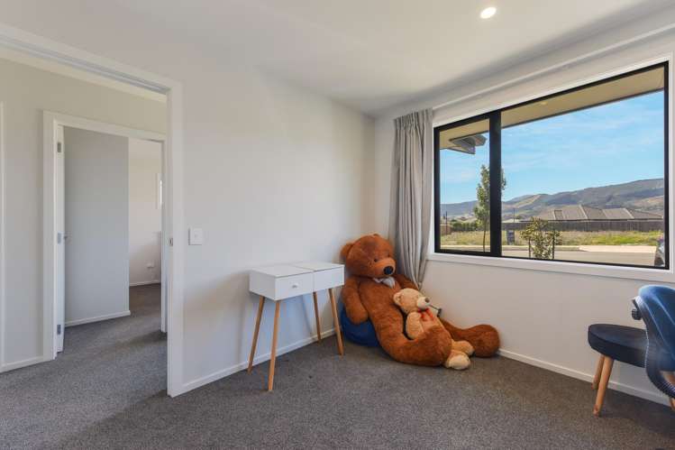 20 Woodley Road Richmond_13