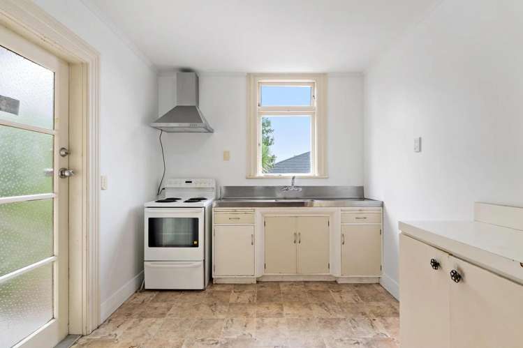 2/22 Lloyd Avenue 1727_3