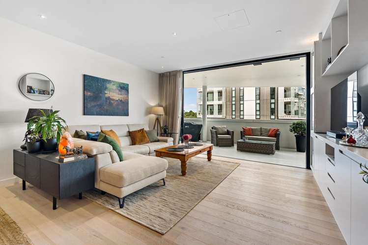 103/223A Green Lane West Epsom_6