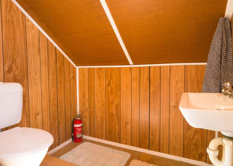 94 Town Point Road Maketu_25