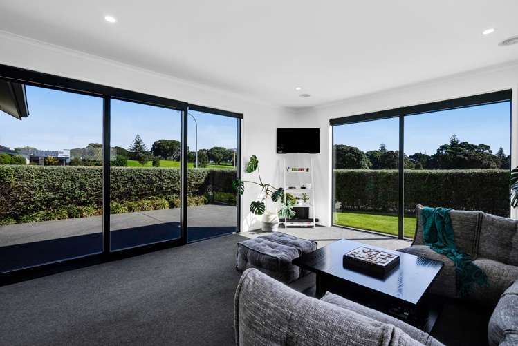 6 Pebble Beach Court Waiwhakaiho_17