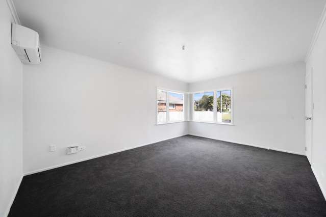 51 Hallberry Road Mangere East_2