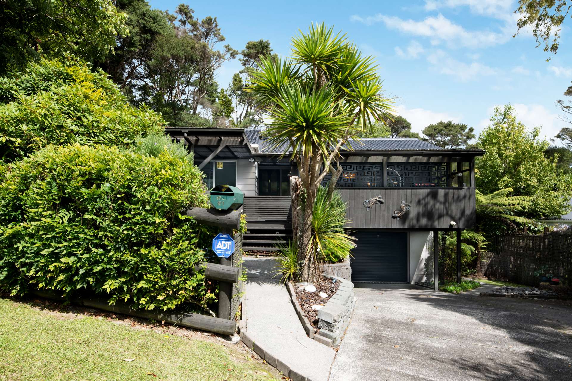 51 Onedin Place Titirangi_0