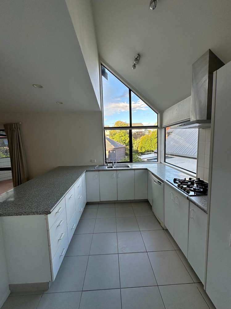 3/24 Grand View Road Remuera_5