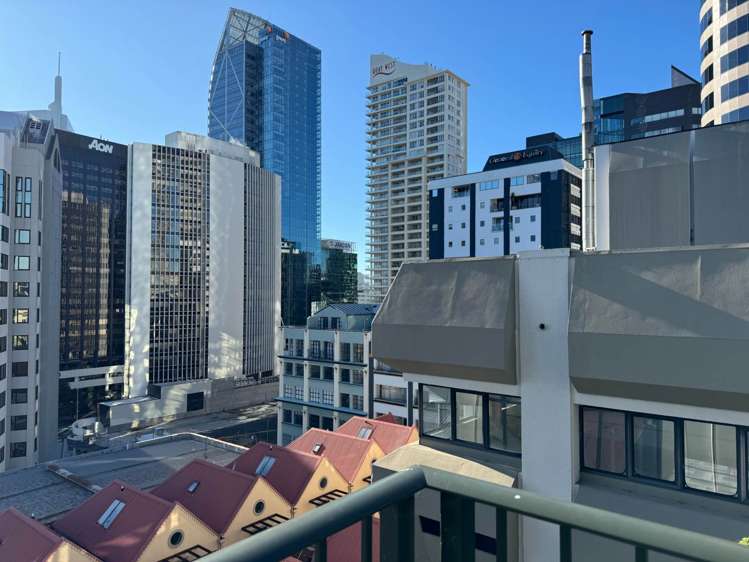 8d/18 Hobson Street Auckland Central_3