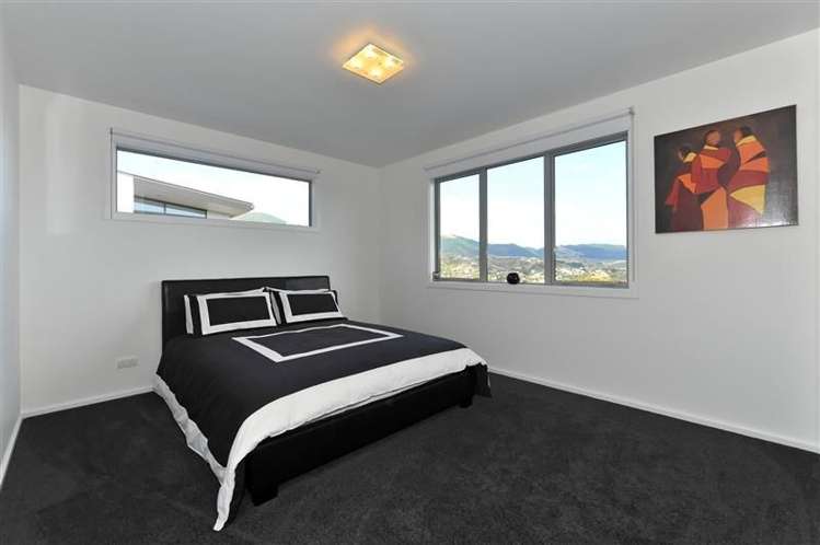 374 Princes Drive Britannia Heights_8