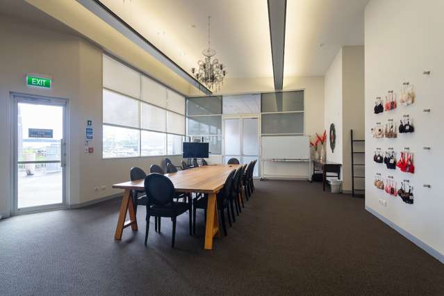 8 Airpark Drive Mangere_3