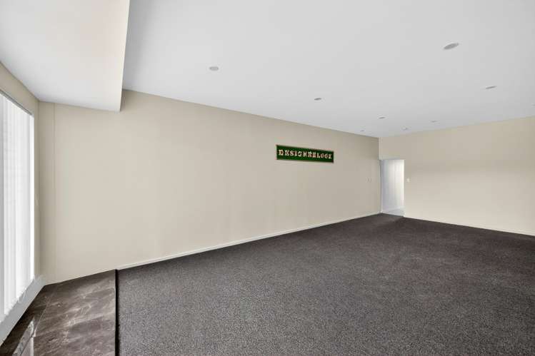 17 Beihlers Road Weymouth_14