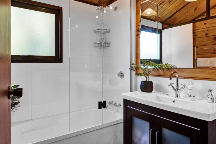 1760 Mountain Road Inglewood_20