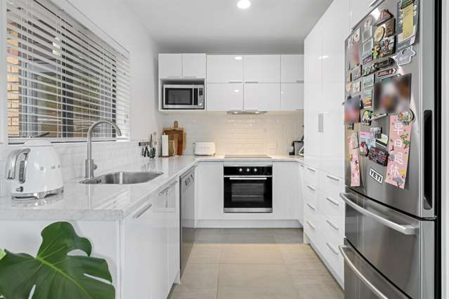 2/7 Mona Avenue Mangere Bridge_2