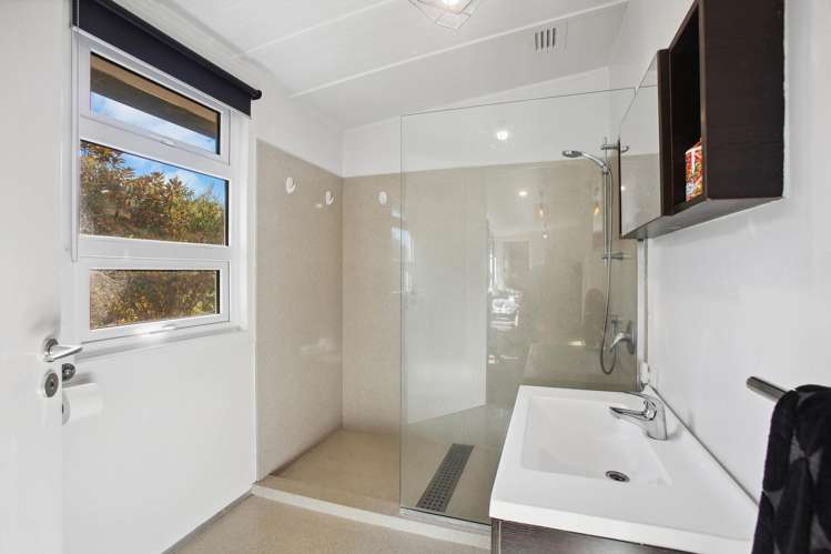 15a Sea View Terrace Cockle Bay_21