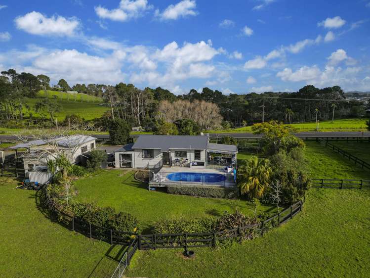 19 Lloyd Road Riverhead_0