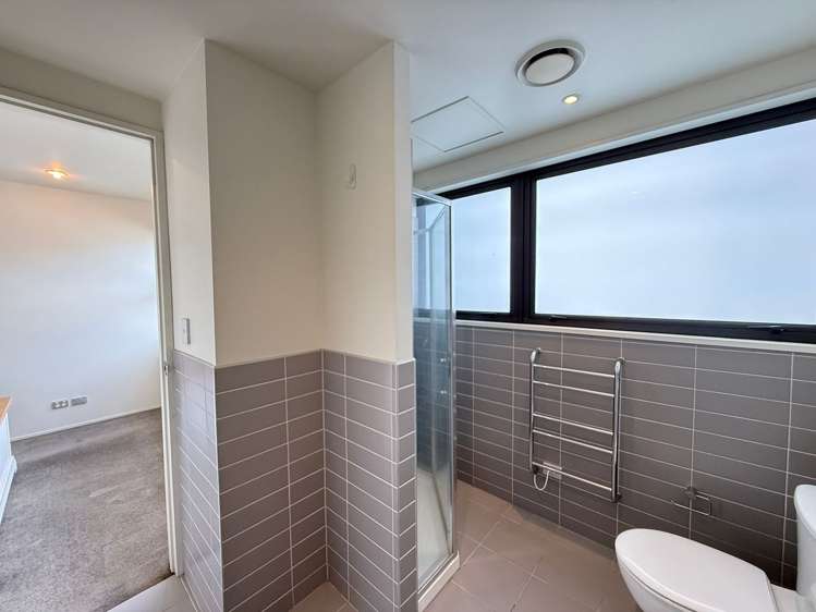 18 Beach Road Auckland Central_6