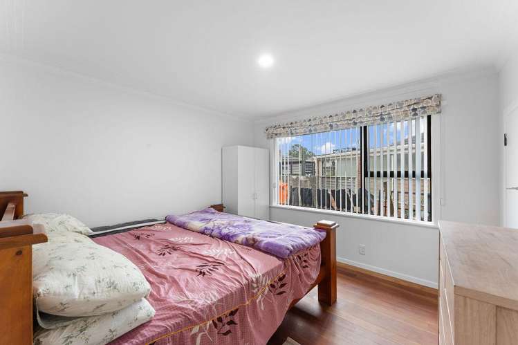 7 Buckingham Crescent_3