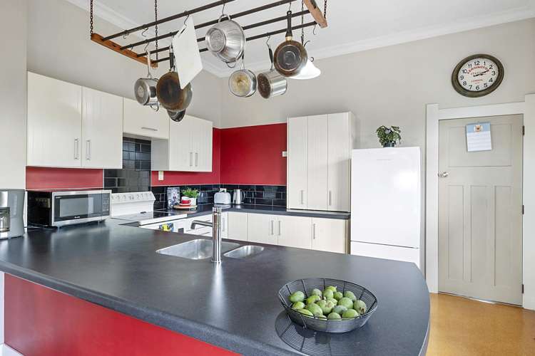 376 Tukapa Street Hurdon_8