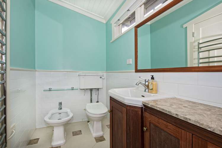 43 Riverside Drive Riverside_10