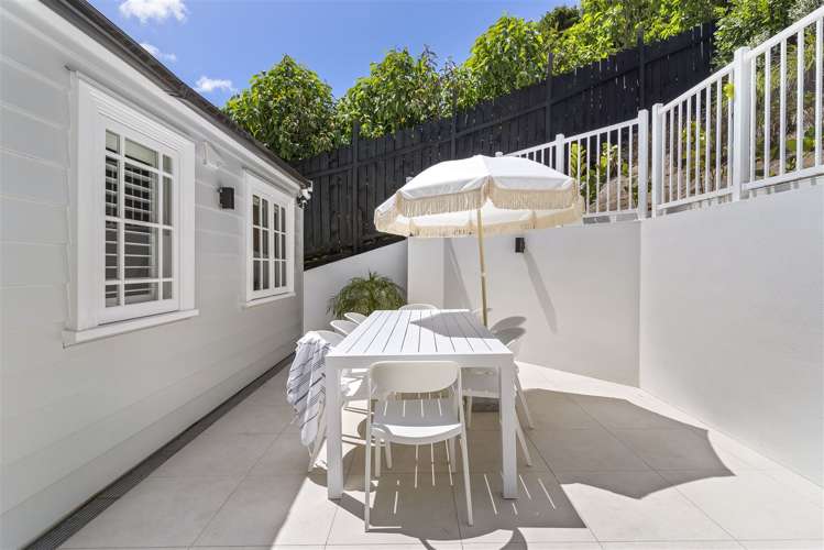 3/92 Victoria Road Devonport_8