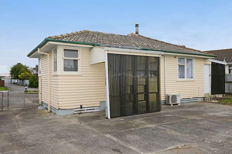 23 Mclaren Crescent Onekawa_10