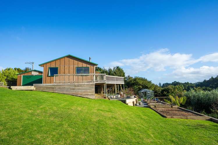 165 Owhiwa Road Parua Bay_36