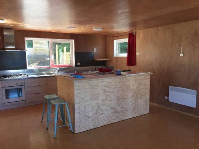 9 Cameron Place Fernhill/Sunshine Bay_2