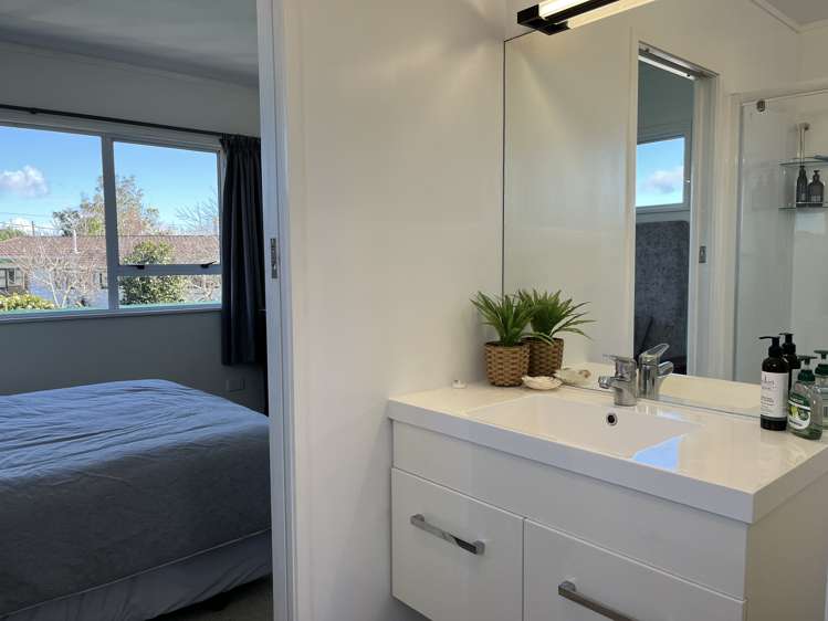 284 One Tree Point Road One Tree Point_12