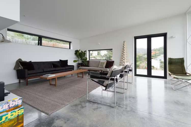  B/15 Hungerford Road Lyall Bay_6