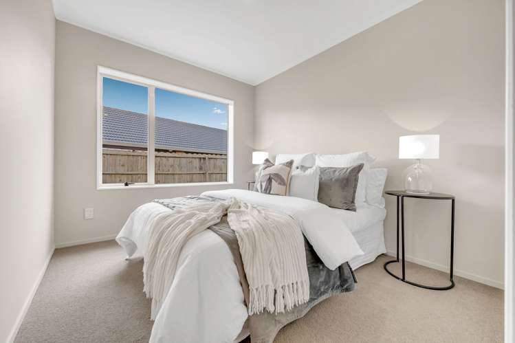 10 Waylen Place Pakuranga Heights_11