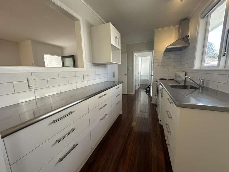 57 Normans Hill Road Onehunga_7