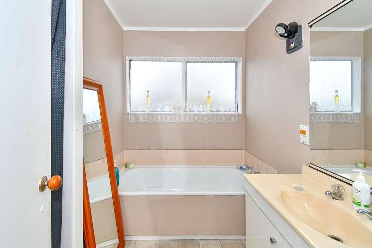 2/10 Airfield Road Takanini_5