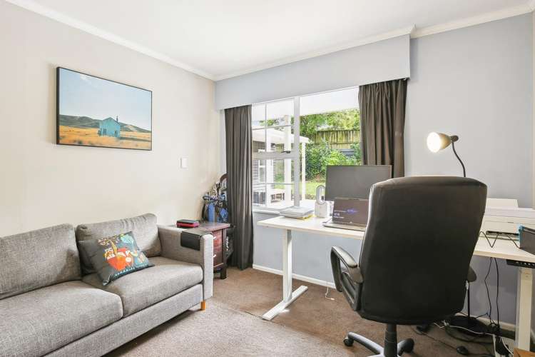 12 Goddard Grove Churton Park_13