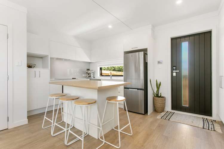 3/141 Wallace Road Mangere Bridge_6