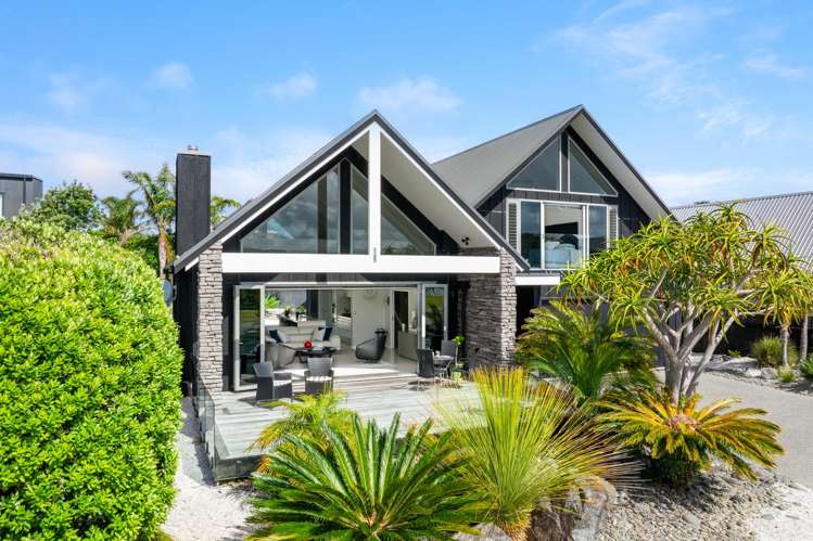 140 Omaha Drive Omaha_1