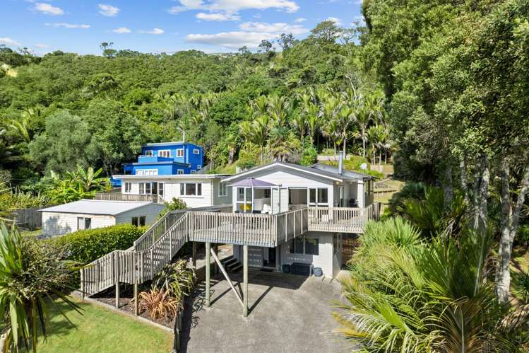 188 Motutara Road Muriwai_24