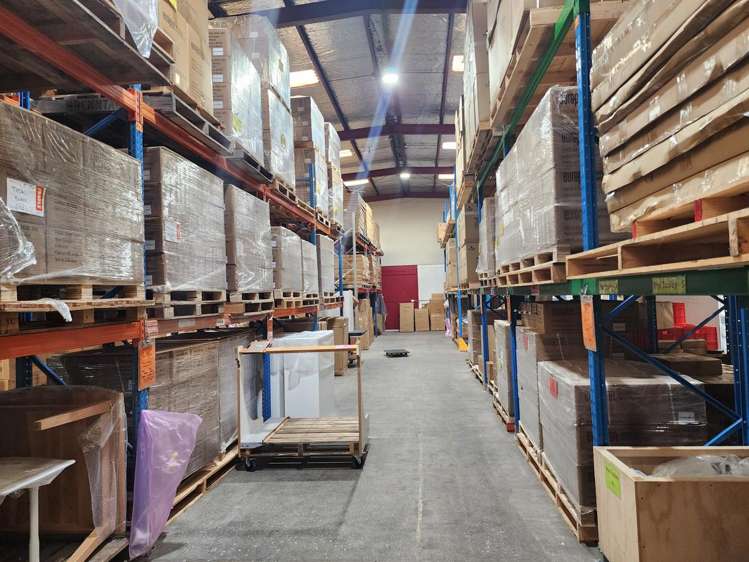 2/1 Lincoln Avenue Tawa_0